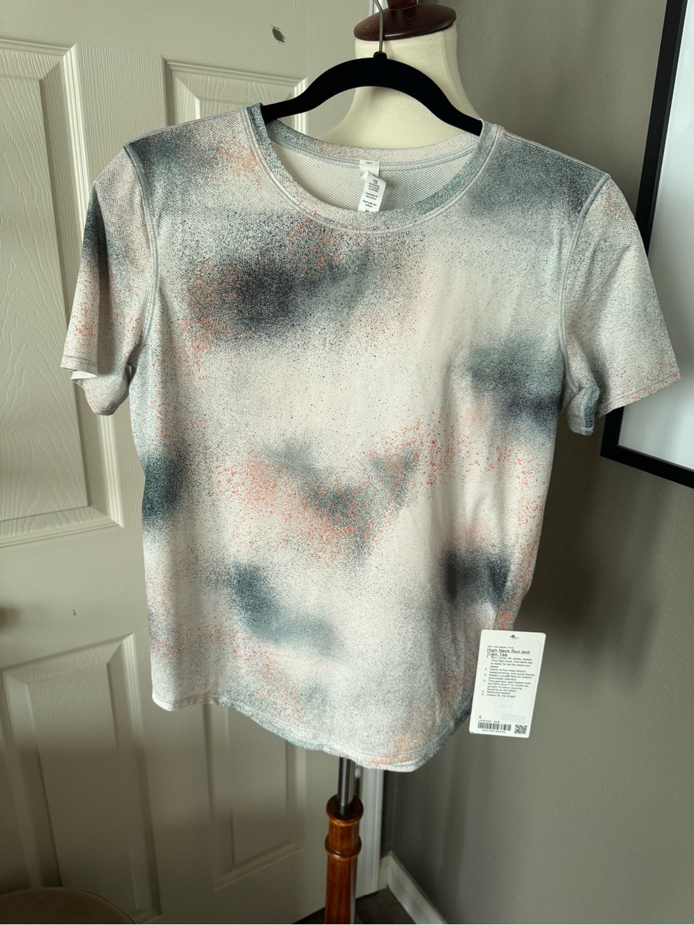 Women's Short Sleeve Crewneck Tee - Speckled Gray with Coral Accents
